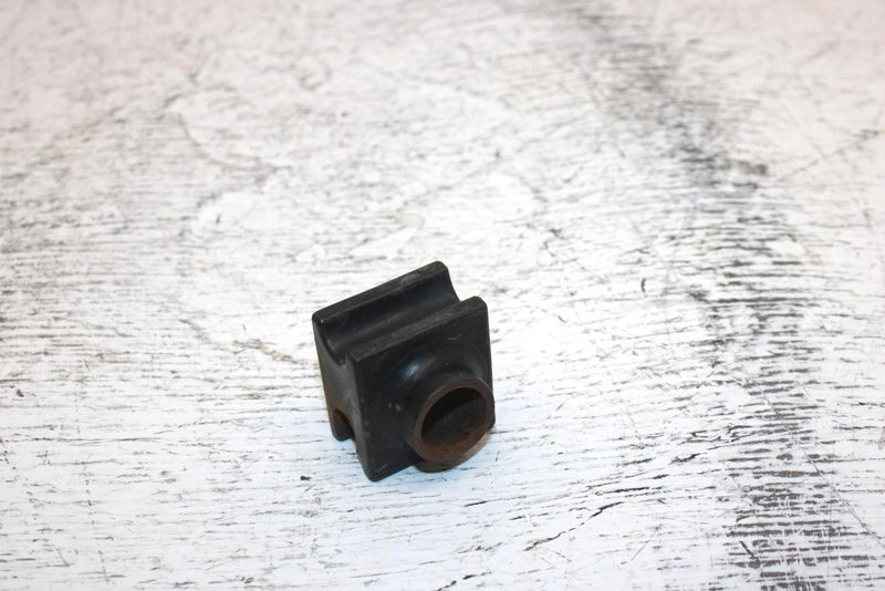 1997 Yamaha Venture Tr Oem Suspension Hook 85K-47447-01-00 SY15