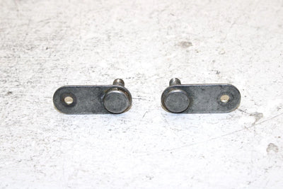 1999 Yamaha Vmax 600 Sx Oem Front Bumper Bracket Pair 8CR-2196M-00-00 SY5
