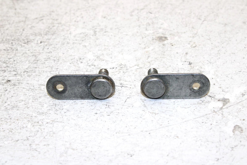 1999 Yamaha Vmax 600 Sx Oem Front Bumper Bracket Pair 8CR-2196M-00-00 SY5