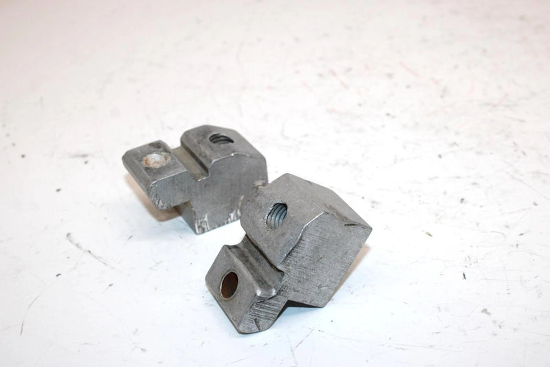 1987 Polaris 400 Oem Bogie Wheel Bracket Pair 5130570 SP61