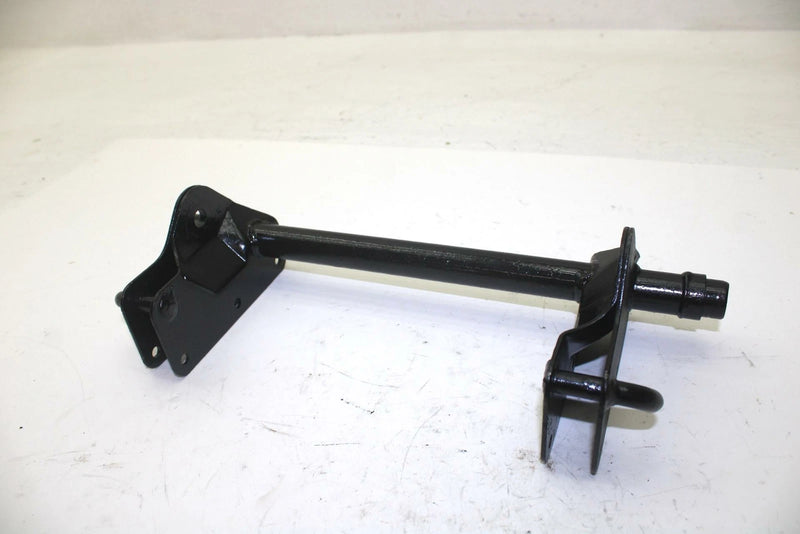 78 Yamaha Enticer 340 OEM Front Torque Arm Spring Bracket 8L4-47416-00-00 SY55