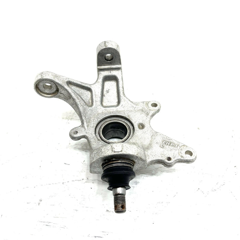 12 Yamaha Grizzly 550 YFM550 4x4 OEM Left Steering Knuckle 2BG-F3501-11-00 AY65