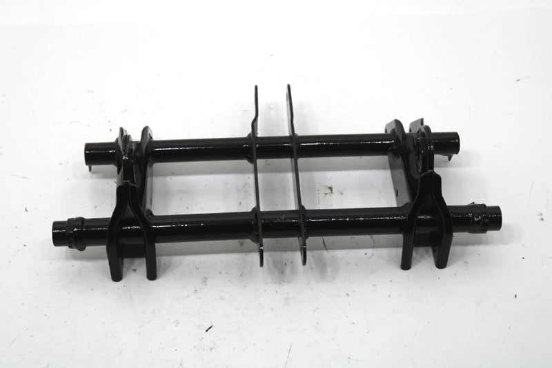 1980 Yamaha Ss440 Oem Rear Suspension Rail Bracket 8K4-47410-00-00 SY63
