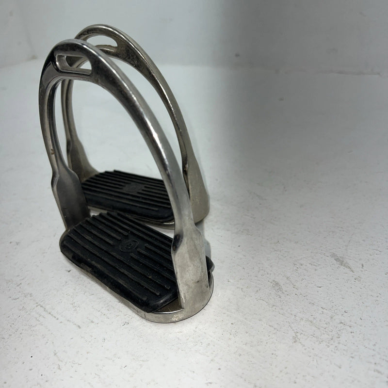 New Tough 1 Chrome Plated Iron 4 1/2” English Stirrups #24-946 D-500