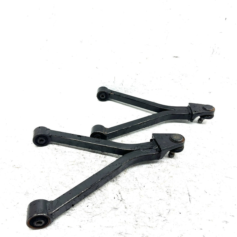 2000 Arctic Cat 250 2x4 OEM Front Lower A Arm Set 0503-186 AA31