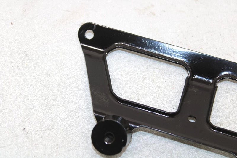 2003 Polaris Magnum 330 Oem Top Oil Cooler Bracket With Dampner 5245416-067AP120