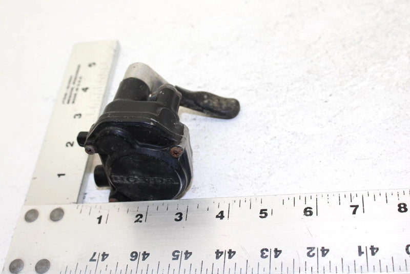 2000 Honda Trx 250 Recon Oem Throttle Lever 53143-HM7-305 AH52