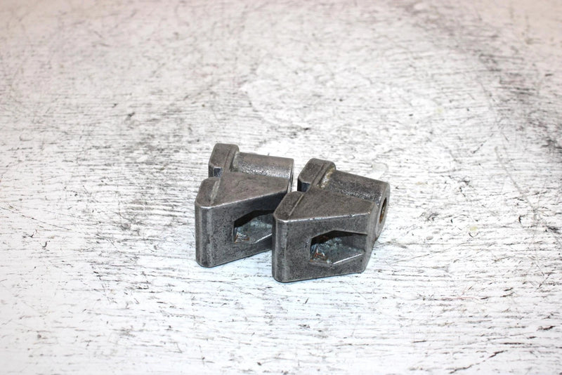 1989 Polaris 650 Oem Bogie Wheel Bracket Pair 5130570 SP43