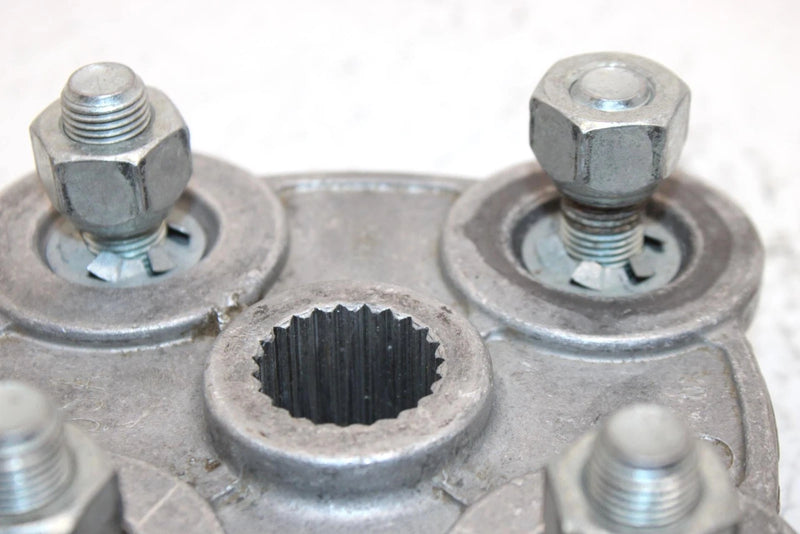 2009 Polaris Trail Boss 330 Oem Rear Hub W/Nuts 5131777 5144192 AP181