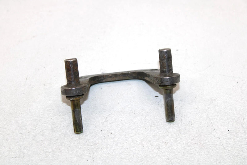 1996 Polaris Xpress 300 Oem Front Brake Caliper Mount 1910057 AP124
