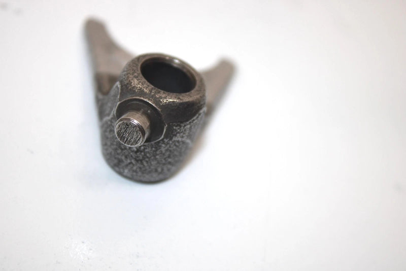 86 Honda Fourtrax  Trx125 A Oem L. Gearshift Fork 24241-VM6-000 AH16