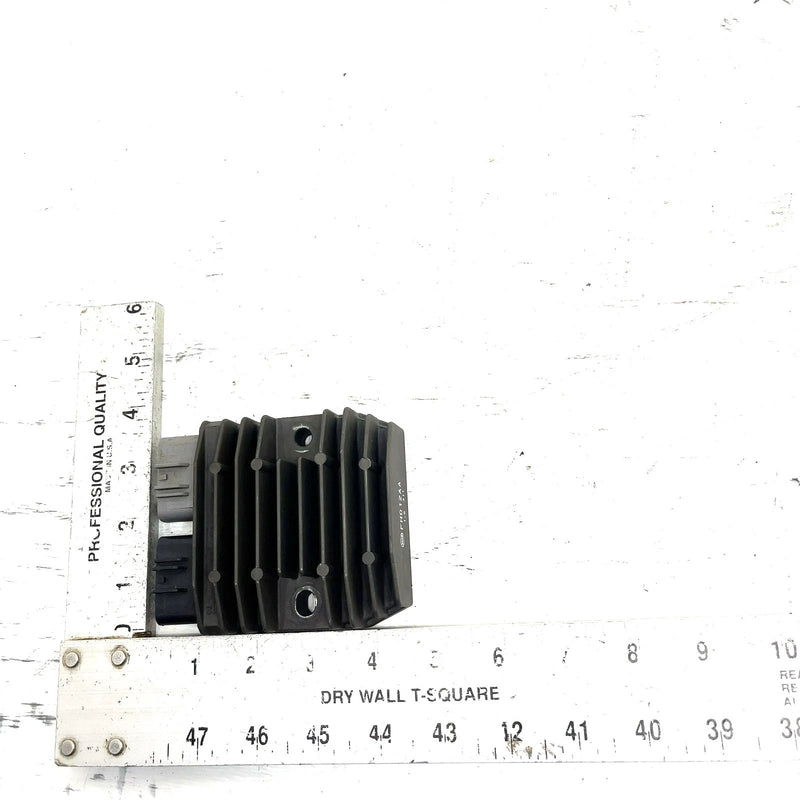 09-14 Yamaha Grizzly 550 YFM550 4x4 OEM Voltage Regulator 1D7-81960-01-00 AY65