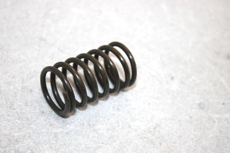 05 Yamaha  Bruin  4wd Hunter  Oem Front Drive Shaft Spring 90501-296L7-00 AY38