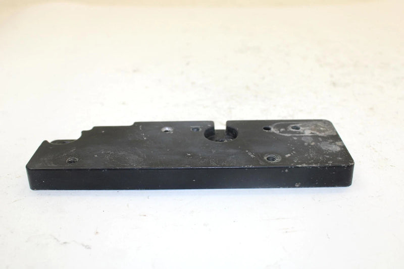 1992 Kawasaki Jet Ski 750 Ss Oem Right Muffler Block Mount 39009-3708 JK2
