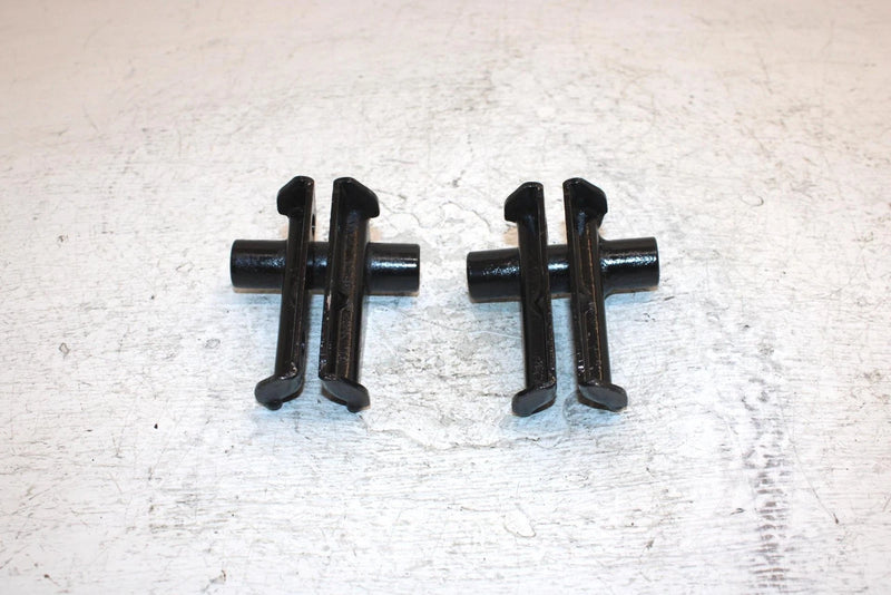 1995 Arctic Cat Z 440 Oem Idler Wheel Bracket Set 1704-208 1704-209 SA13