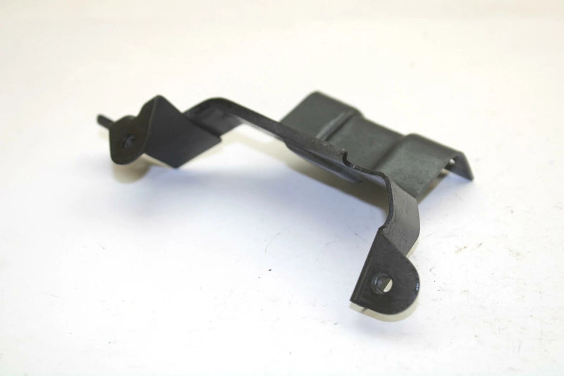 Yamaha OEM Airbox Bracket 8g8-14498-00-00 SY48
