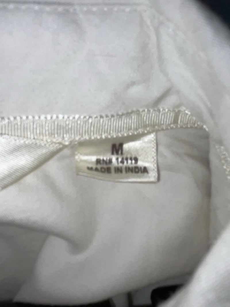 New Women’s White Cumberland Outfitters Long Sleeve Button Up Shirt M 3B-39