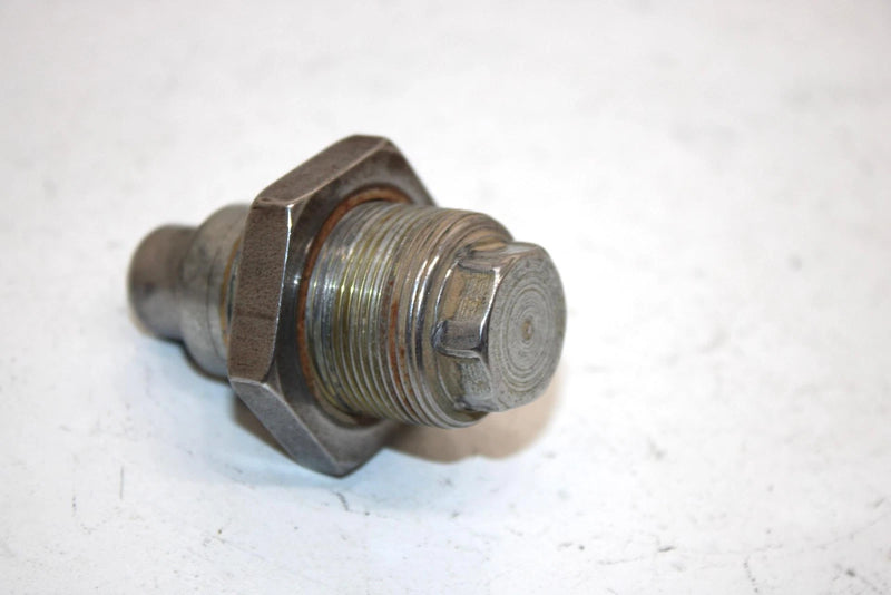 03 Bombardier Quest 650 Oem Left Pivot Bolt 706000093 AB1.1