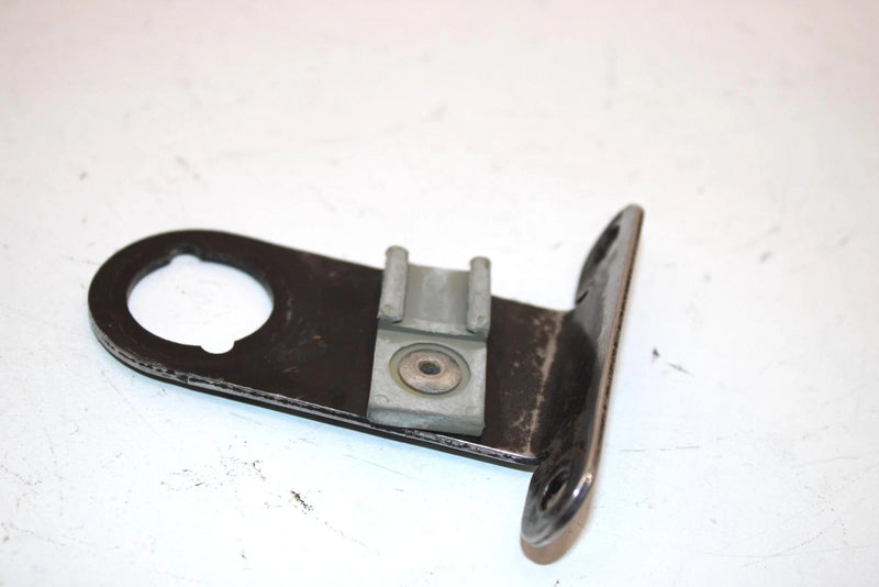 03 Bombardier Quest 650 Oem Fuel Valve Bracket 709000070 AB1.1