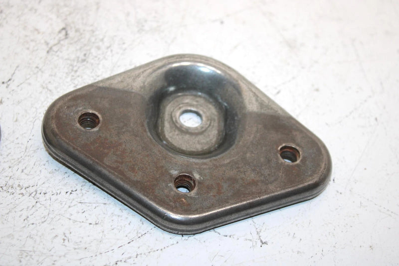 94 Yamaha Vmax 600 Oem Rear Skid Mount Bracket Pair 88R-47425-01-00 SY2