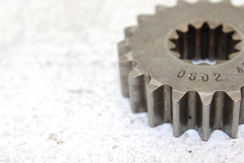 1995 Arctic Cat Z 440 Oem 18T Chaincase Gear 0602-445 SA5