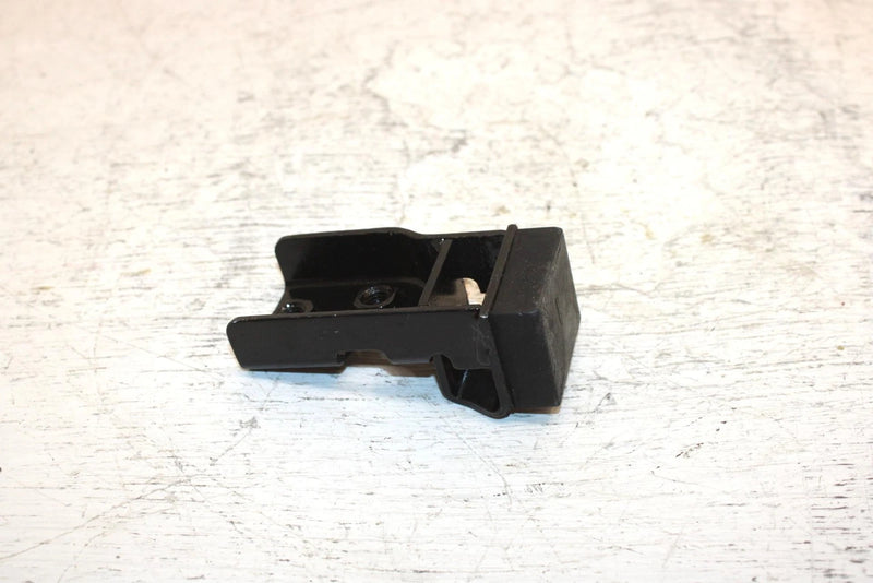 97 Yamaha Vmax Sx700 Triple Oem Engine Rubber Dampner Mount 8CH-21485-00-00 SY10