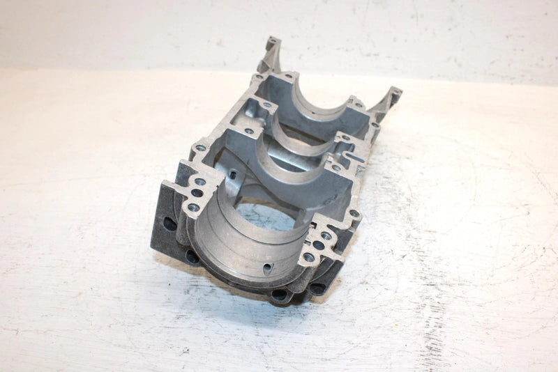1998 Ski-doo Mxz 670 Oem Upper Crankcase Half 420888015 SS17