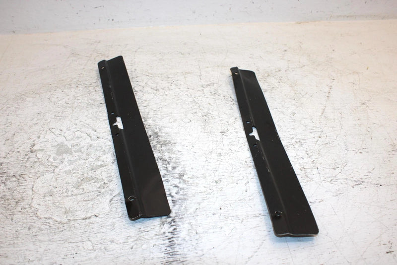 1996 Arctic Cat Zrt 600 Oem Rear Hood Guide Pair 0616-832 SA6