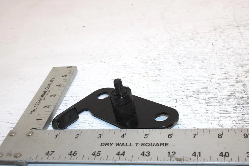 97 Yamaha Venture Oem Front Lower Right Mount W/Dampner 87F-21418-00-00 SY15