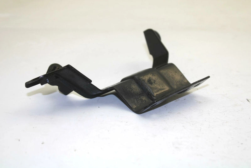 Yamaha OEM Airbox Bracket 8g8-14498-00-00 SY48
