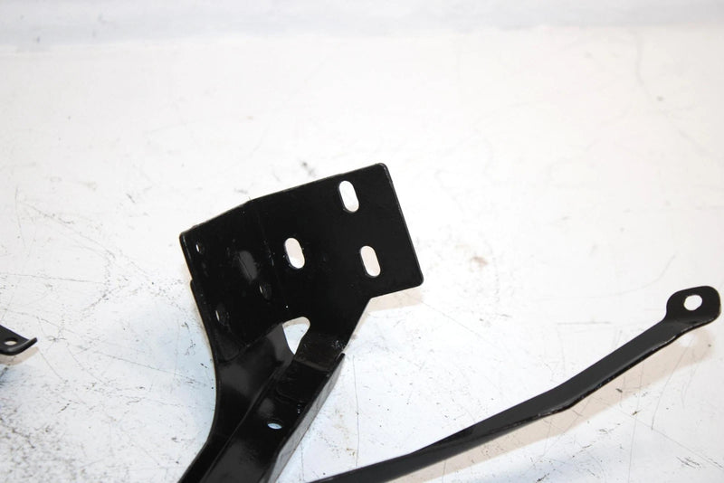 98 Polaris Indy 500 Oem Bumper Support Set 1012327-067 1012328-067 SP47