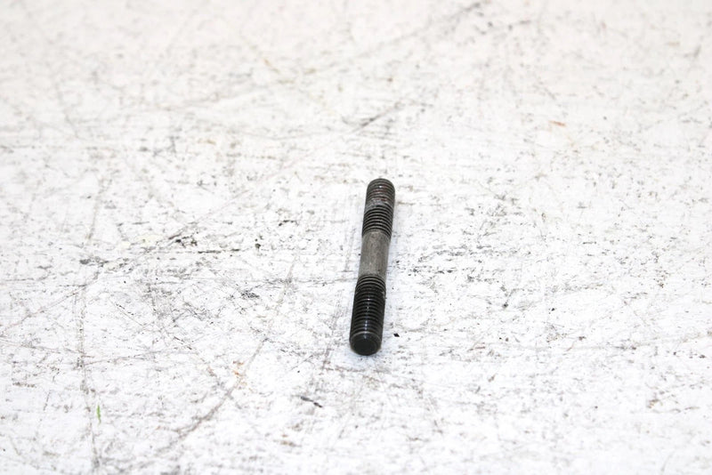 1997 Yamaha Vmax 700 Sx Oem Stud Bolt Pair 90116-08392-00 Q3825