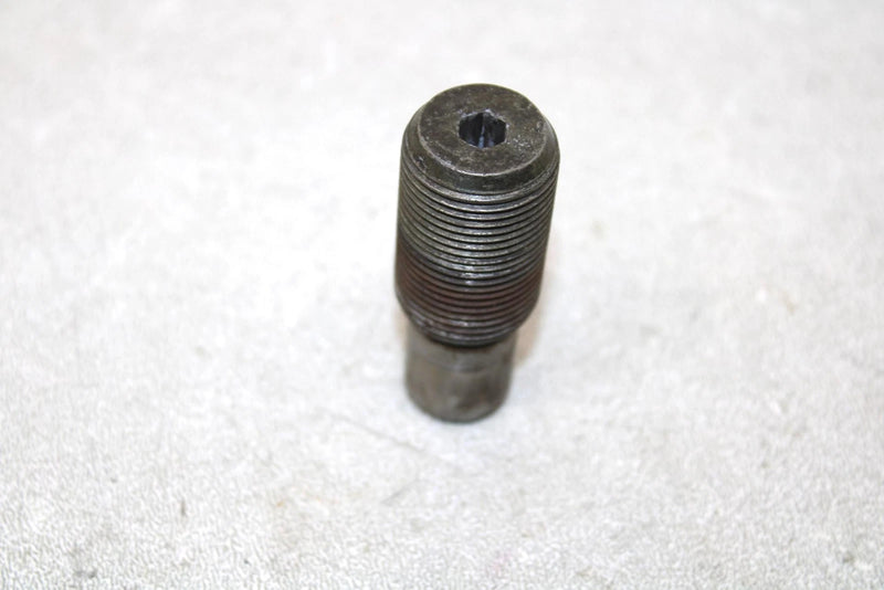 2000 Yamaha  Grizzly Oem Left Swing Arm Pivot Bolt 4WV-22141-00-00 AY35