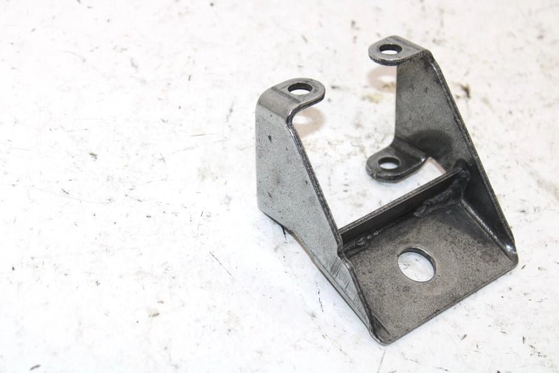 1987 Yamaha Phazer Oem Engine Bracket 3 8V0-21429-01-00 SY64