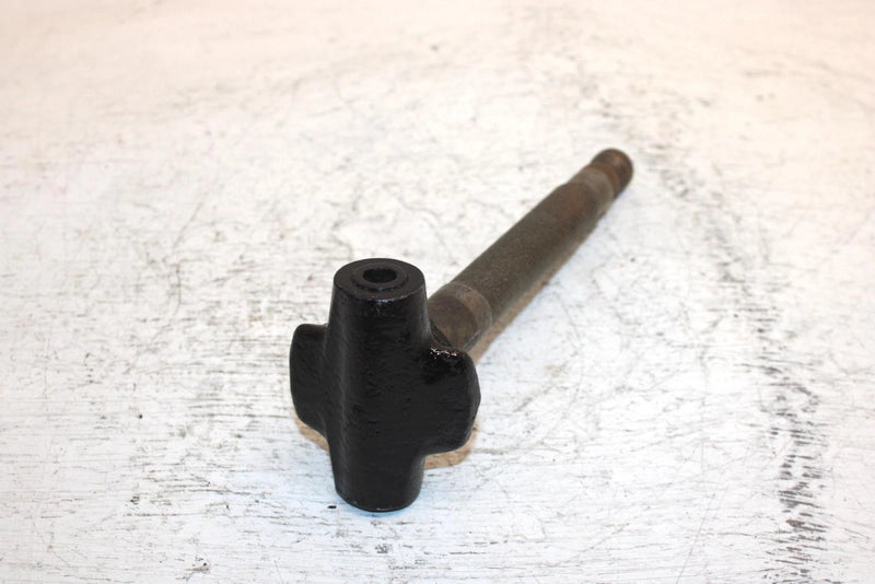 1990 Polaris Trail Oem Spindle W/Bushing 6230055 SP16