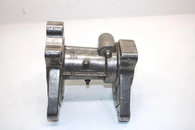 85 Suzuki Quadrunner 250 Lt250ef  Oem Rear Axle Housing 64720-24501 AS14