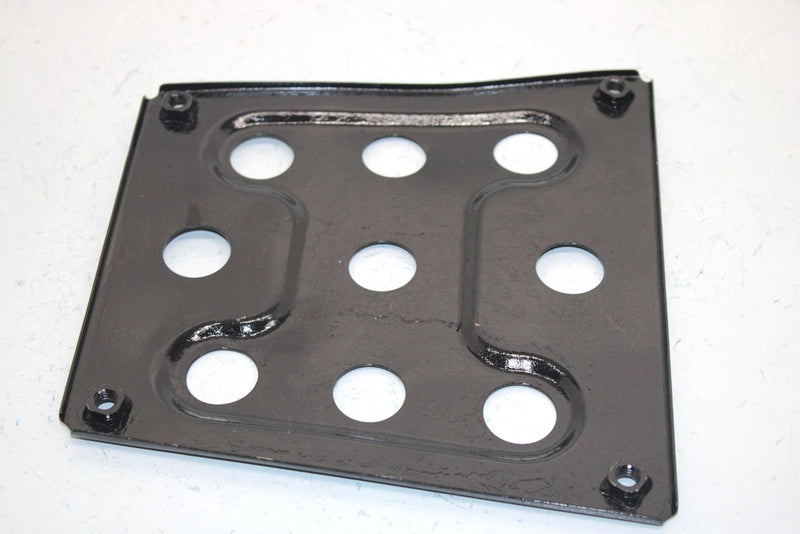 86 Honda Fourtrax  Trx125 A Oem Front Protector Plate 50180-VM6-000 AH16
