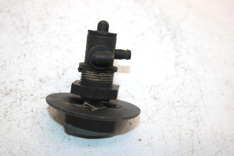 2001 Polaris Sportsman 500 Oem 3 Way Fuel Petcock 7052161 AP81