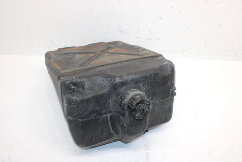 1989 Yamaha Inviter Oem Fuel Gas Tank 83M-24111-00-00 SY17