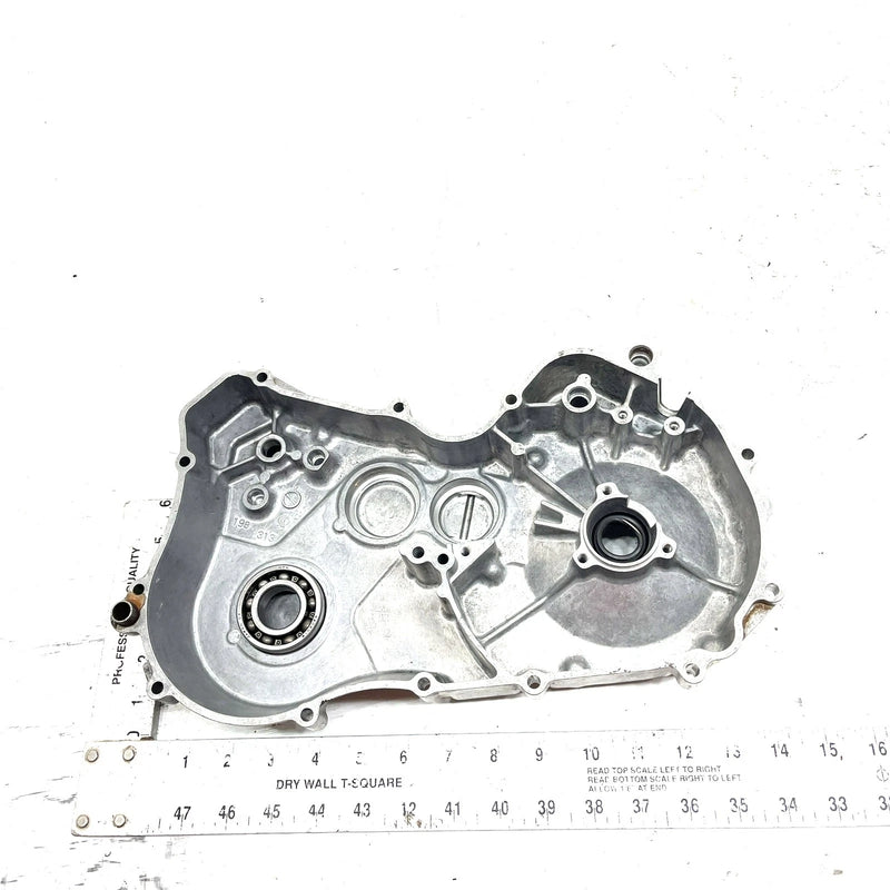 99-02 Suzuki King Quad 300 4x4 OEM Engine Stator Cover 11351-19B20 AS34
