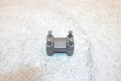 2004 Polaris Trail Boss 330 Oem Handlebar Mount W/Bolts  5631973 AP117