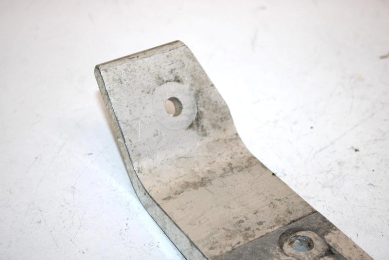 00 Polaris 600 Touring Oem Right Engine Motor Mount Plate 5131776 SP10
