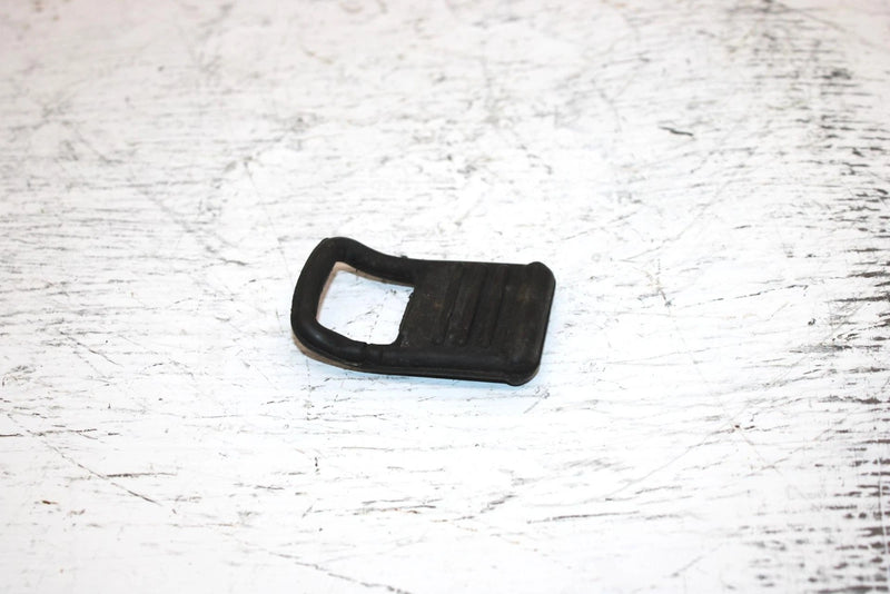 1994 Yamaha Vmax 600 Oem Shroud Stopper 8AB-77188-00-00 SY25