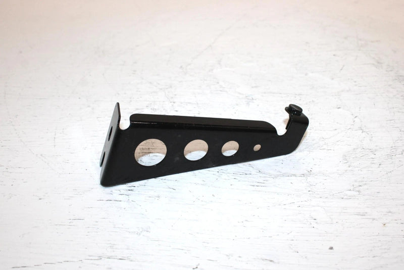 2002 Ski-doo Mxz 500 Oem Right Console Support Bracket 517302621 SS16