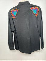 New Women’s Wrangler Black Designed Long Sleeve Button Up Large LL-42