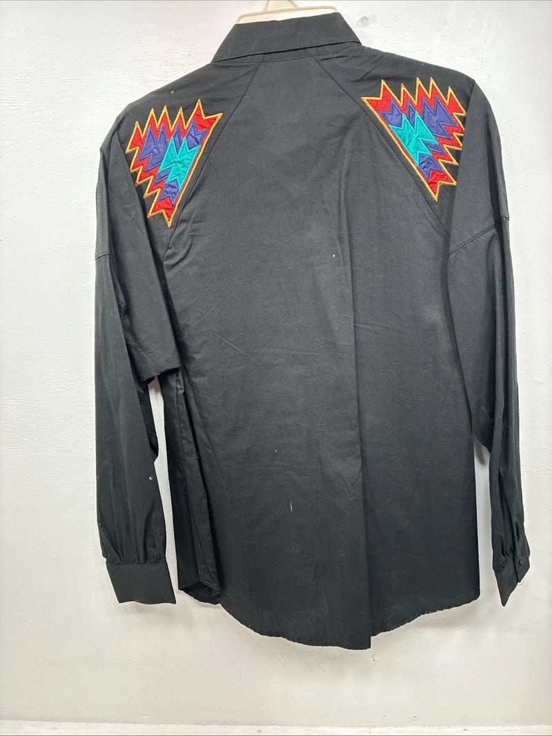 New Women’s Wrangler Black Designed Long Sleeve Button Up Large LL-42