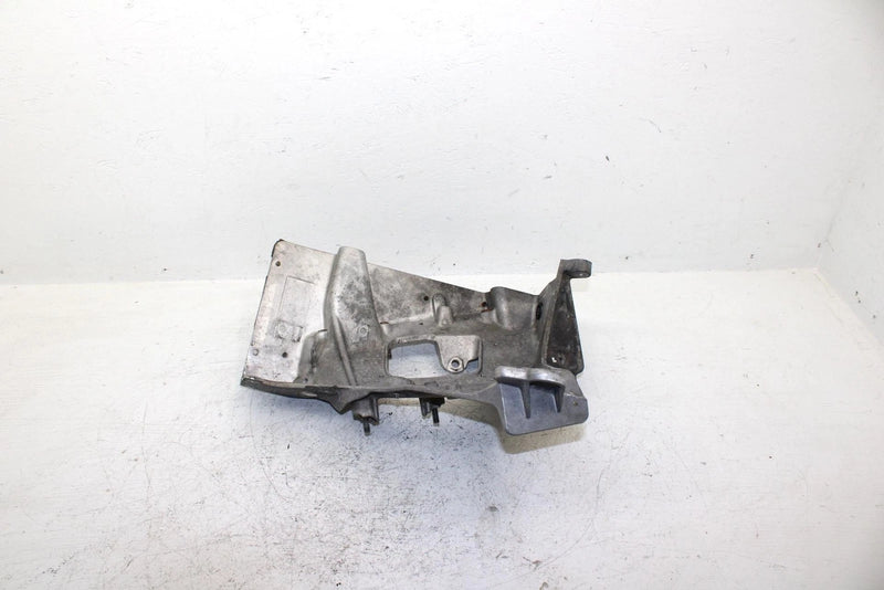 2013 Polaris 600 Rush Pro R Oem Right Bulk Head 1018520 SP29