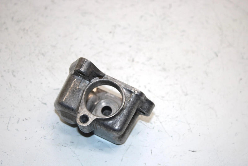88 Yamaha  Moto 4 225 Oem Oil Pump Cover 2HT-15416-00-00 AYS