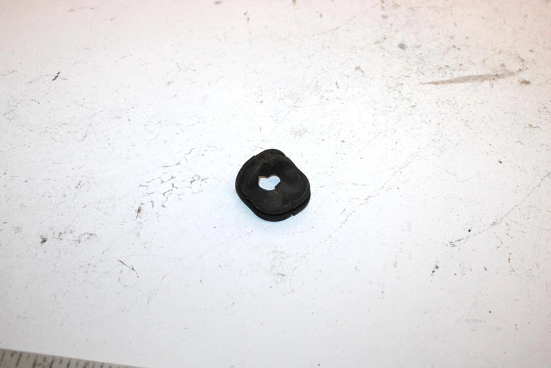 94 Arctic Cat Ext 580 Efi Oem Stator Wire Gromet 3003-795 SA27