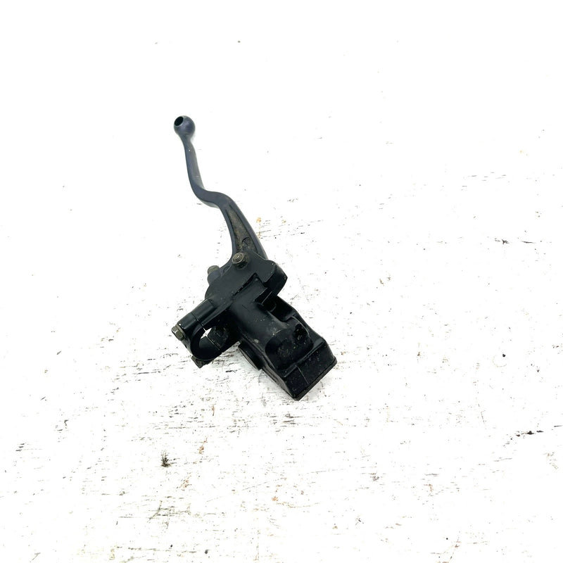 2000 Yamaha Warrior 350 OEM Front Brake Master Cylinder 2GU-25870-00-00 AY67